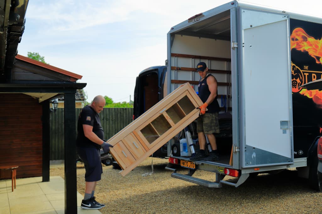 Streamlined Solutions for Provincial Moving & Storage: Your Comprehensive Guide