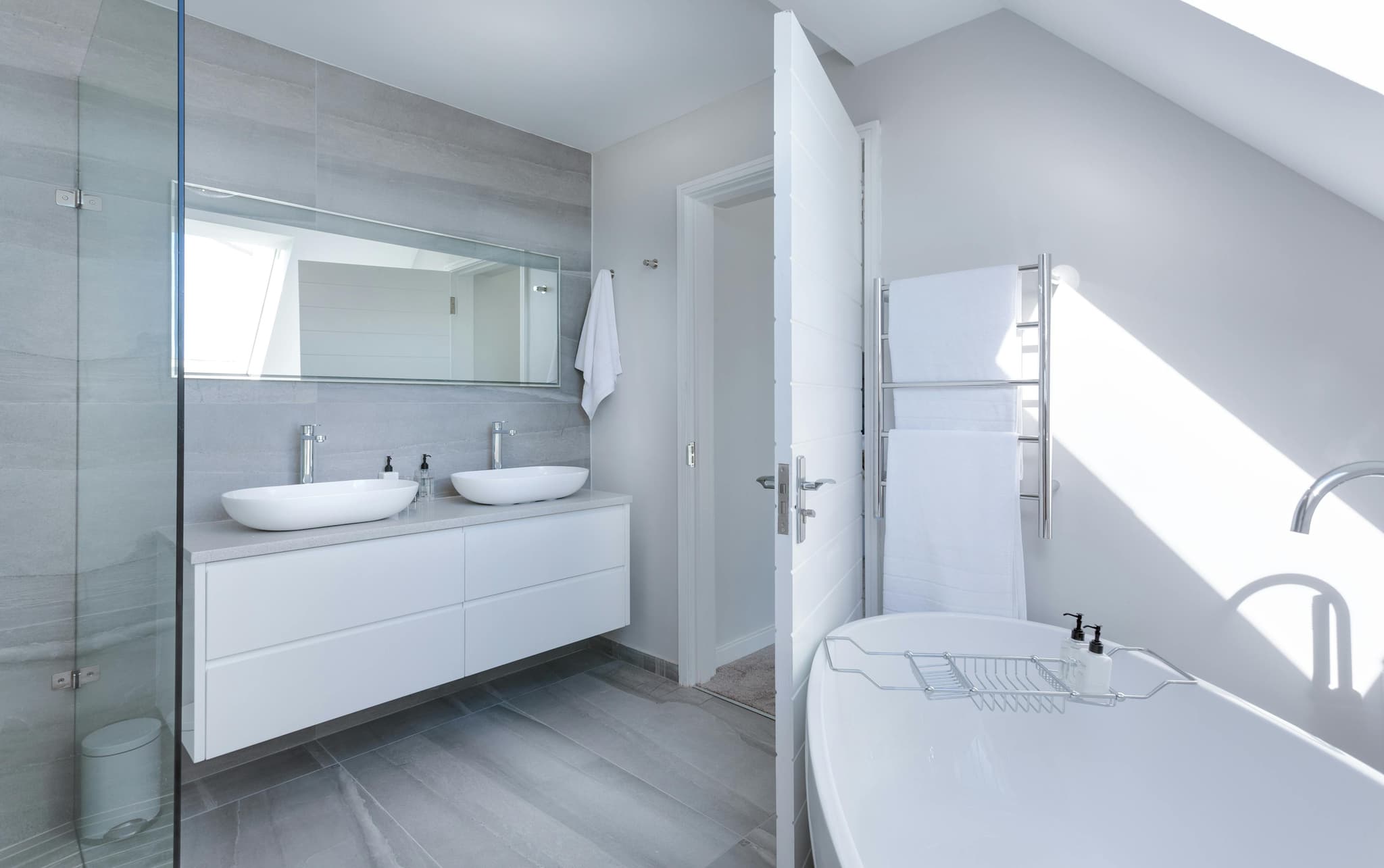 Why Kitchen and Bathroom Remodeling Is the Smartest Upgrade for Your Home