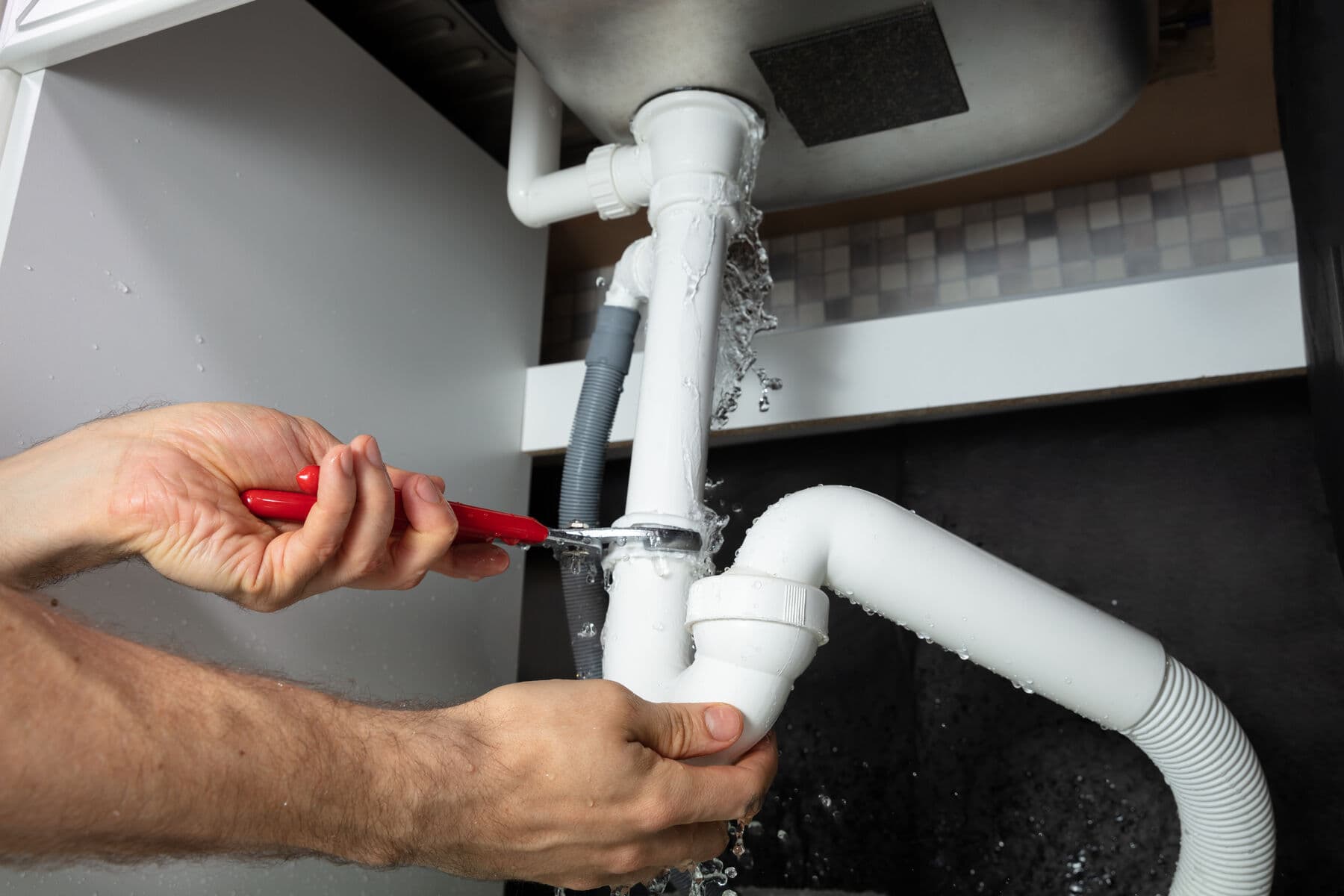 Hochwertige Badezimmerlösungen von Sonni Sanitär GmbH
