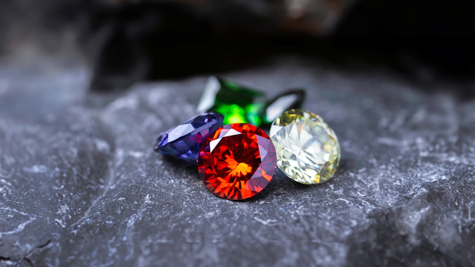 Blue Sapphire for Jewelry Making – Direct from Nash Gems