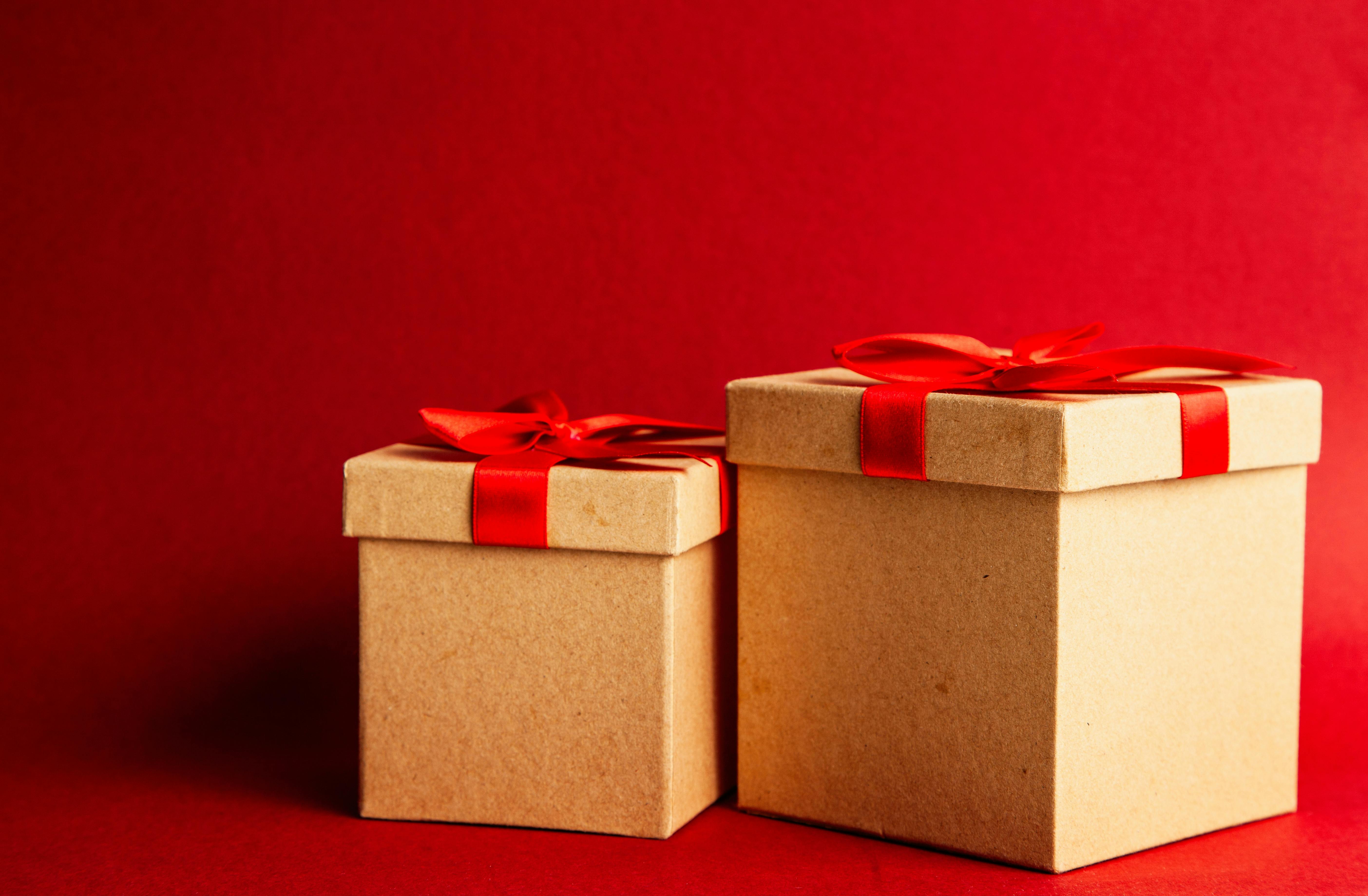 Luxury Gift Boxes Wholesale Supplier for High-End Retail & Brands
