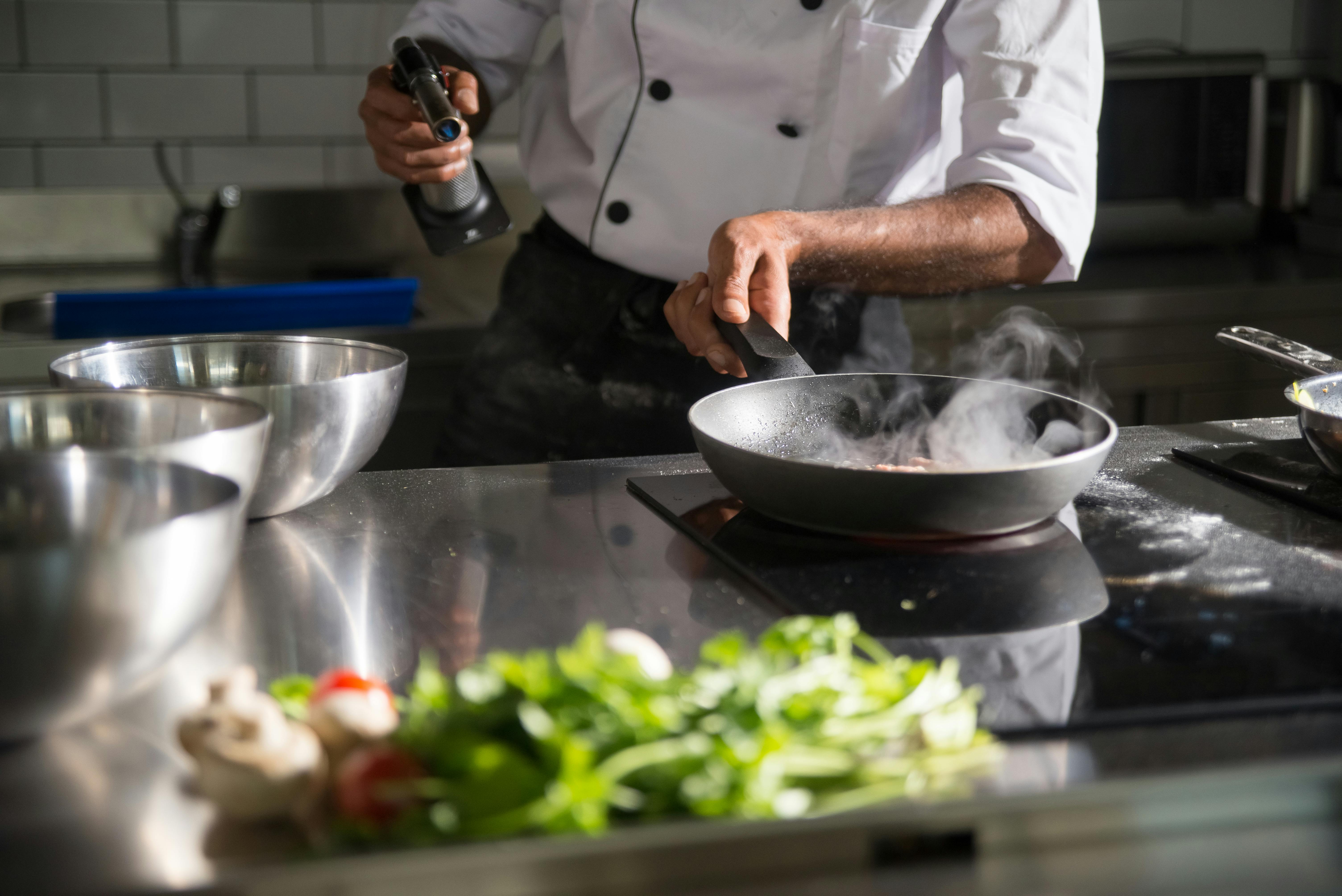 Why Chefs and Home Cooks Choose The Homestore for Cookware NZ