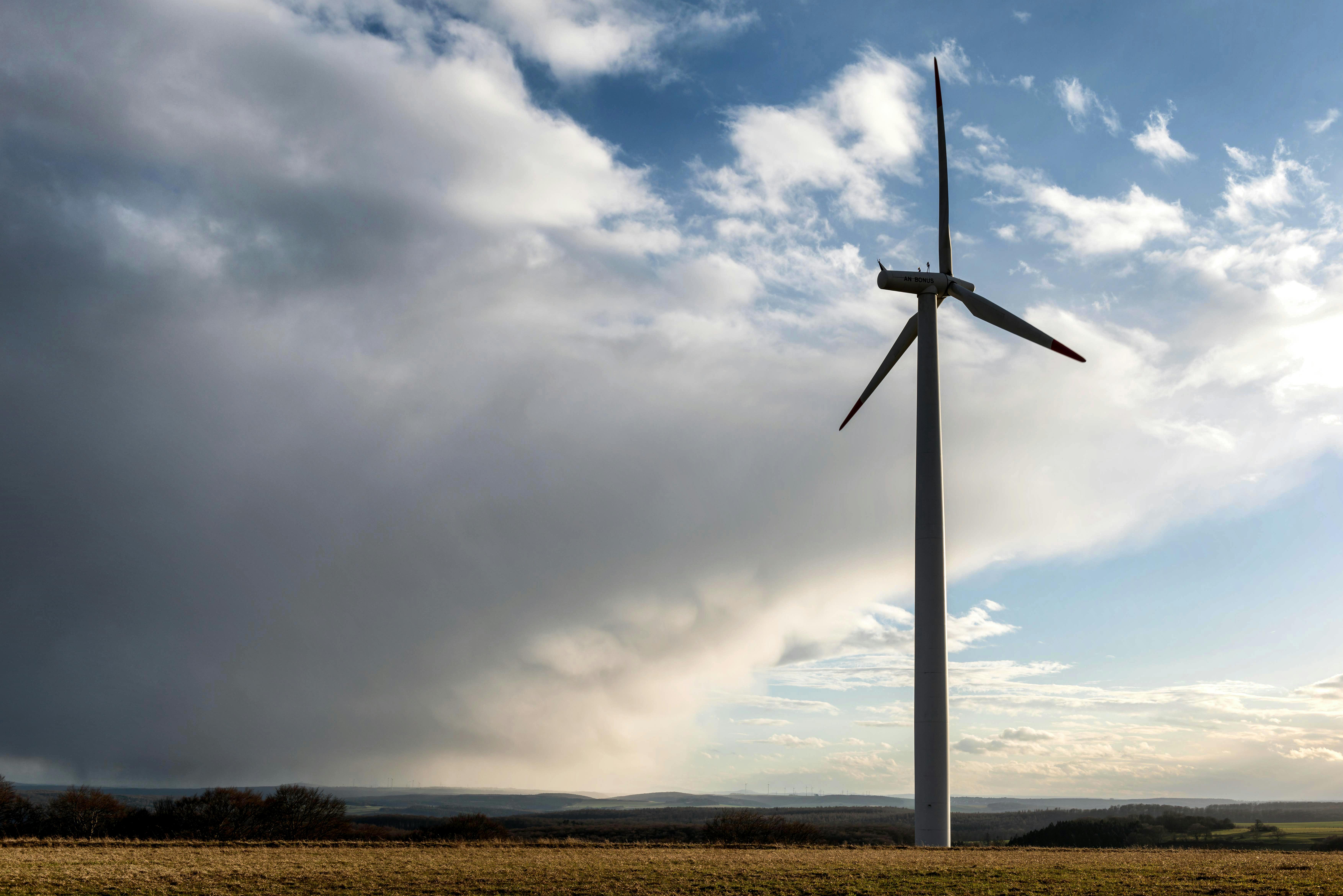 Renewable Energy Solutions: Smart Choices for Modern Homes