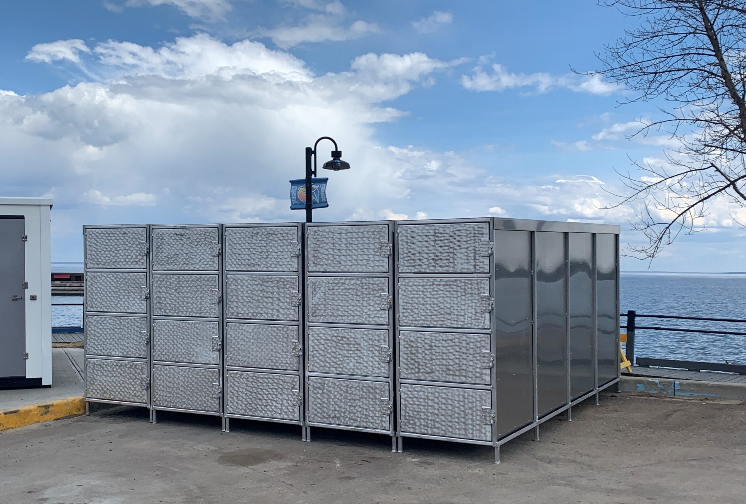 Top Dumpster Rental Service Edmonton AB for Quick Cleanup