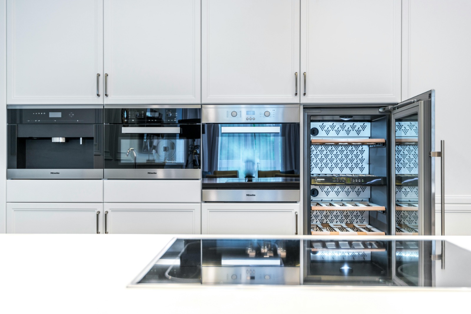 Magic Chef: Microwave Oven Sales for Compact and Full-Size Kitchens